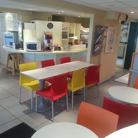 Premiere Classe Lyon Est Aeroport Exupery *