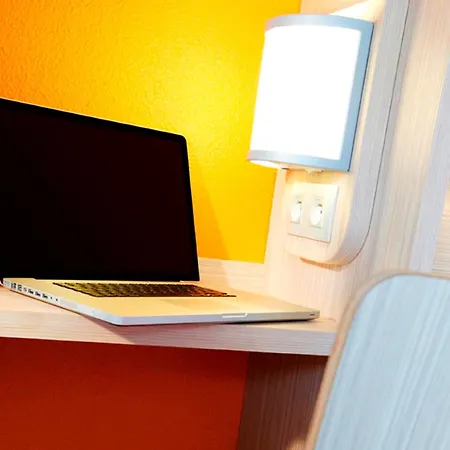 Premiere Classe Lyon Est Aeroport Exupery Saint-Laurent-de-Mure