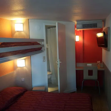 Hotel Premiere Classe Lyon Est Aeroport Exupery *