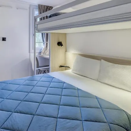 Premiere Classe Lyon Est Aeroport Exupery Hotel