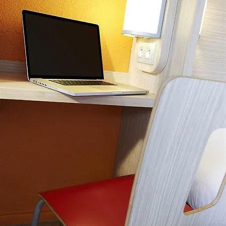 Premiere Classe Lyon Est Aeroport Exupery Hotel Saint-Laurent-de-Mure