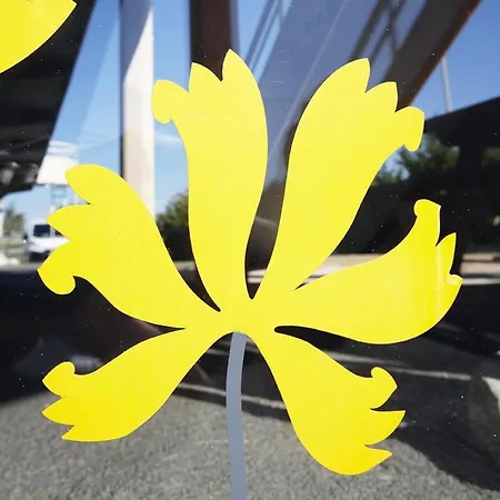 Hotel Premiere Classe Lyon Est Aeroport Exupery *